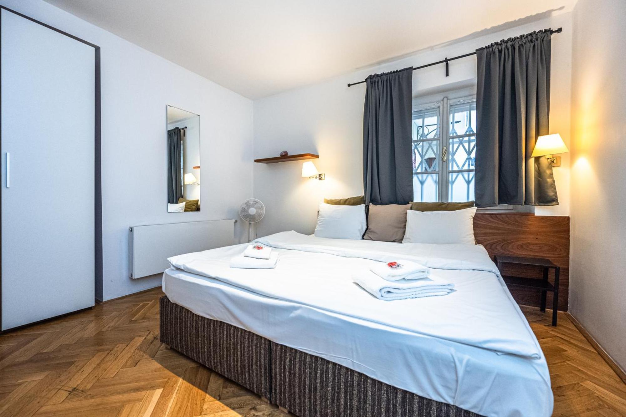 Charles Apartments In Old Town Prague Exterior photo