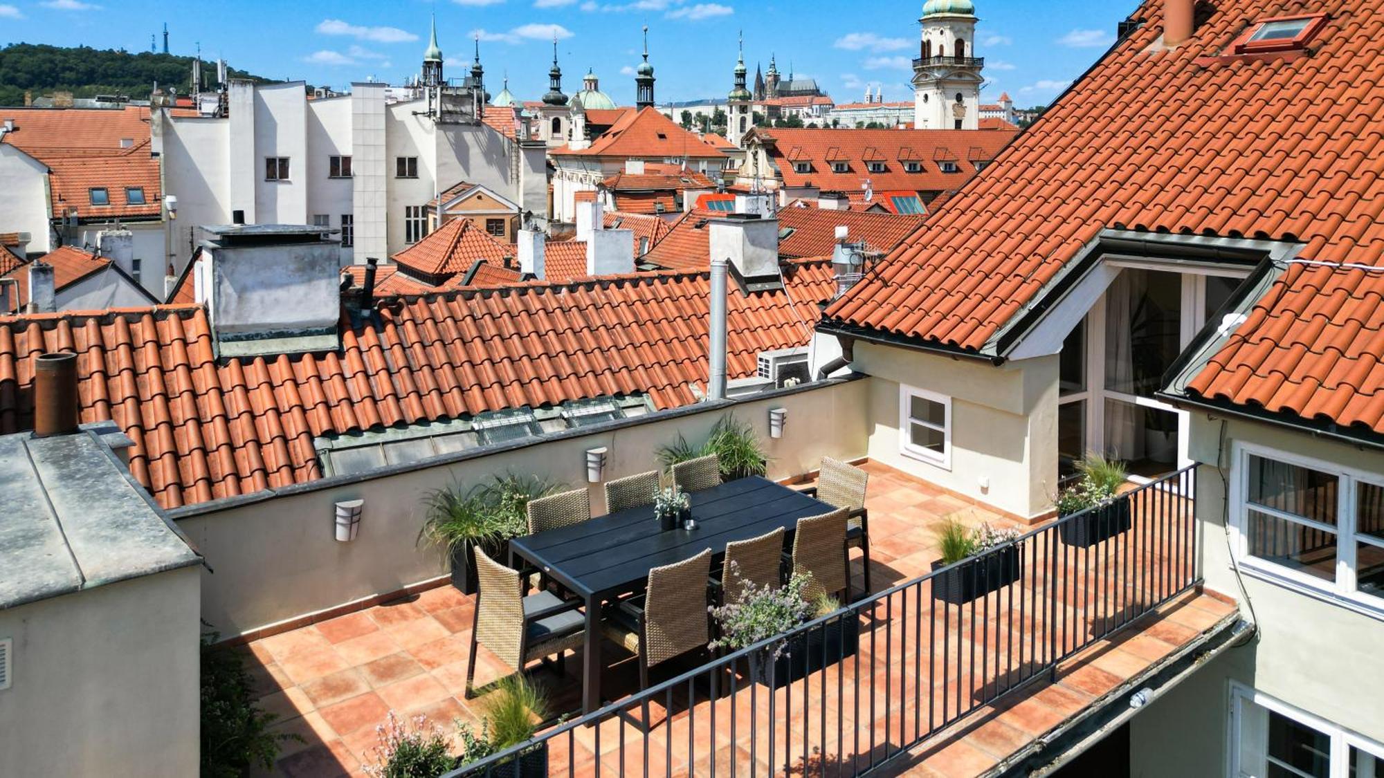 Charles Apartments In Old Town Prague Exterior photo
